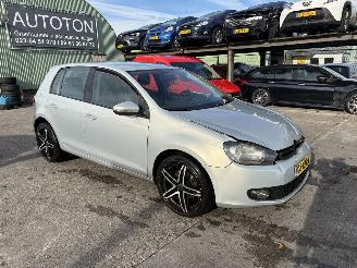 Schadeauto Volkswagen Golf 1.4 TSI 90KW Navi Airco 5-Drs 2010/1