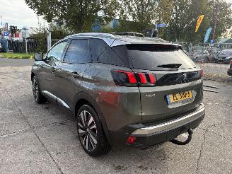 Damaged car Peugeot 3008 1.2 96KW Clima Navi Camera Led Premium Blue Lease NAP 2019/6