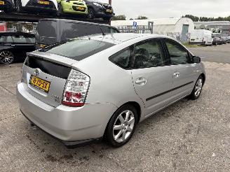 Toyota Prius 1.5 VVT-I Hybrid 57KW Autom. Clima Navi Business Edition NAP picture 2