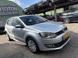 Damaged car Volkswagen Polo 1.2 TSI 66KW Airco 5-Drs Comfortline NAP 2012/8