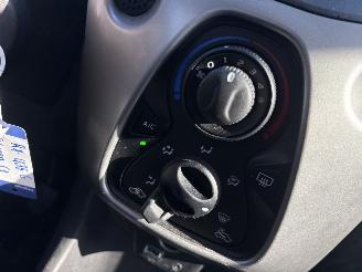 Citroën C1 1.0 E-VTI 51KW Airco Led Feel 5-Drs NAP picture 9
