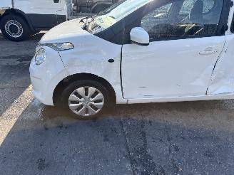 Citroën C1 1.0 E-VTI 51KW Airco Led Feel 5-Drs NAP picture 11