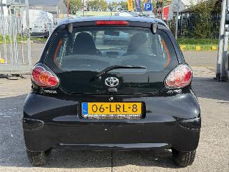 Toyota Aygo 1.0-12V Access 50kW NAP AC picture 7