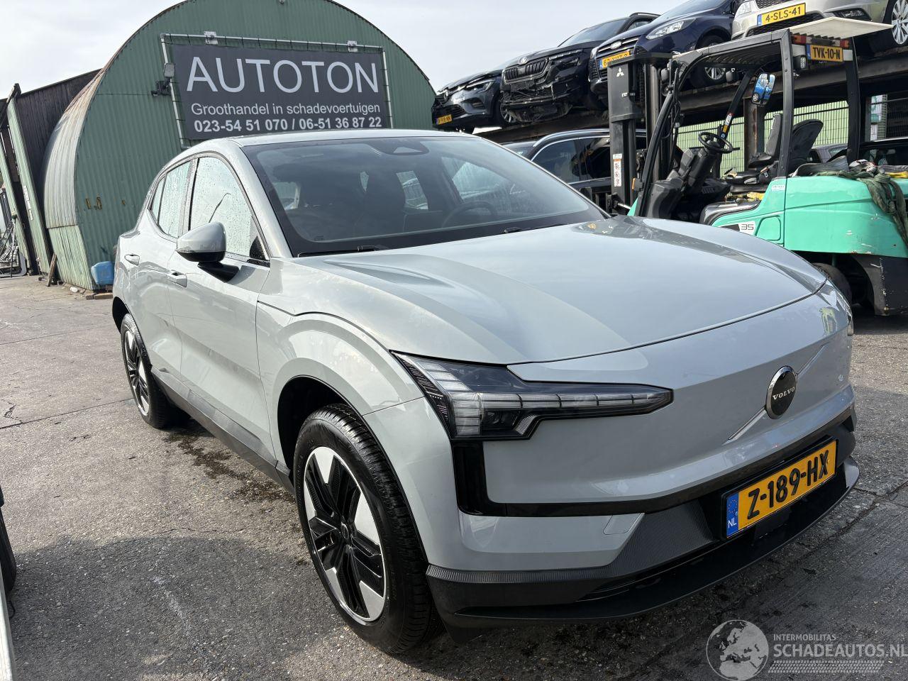 Volvo EX30 69 kWh 200KW Extended Range Core Single Motor Clima Navi NAP
