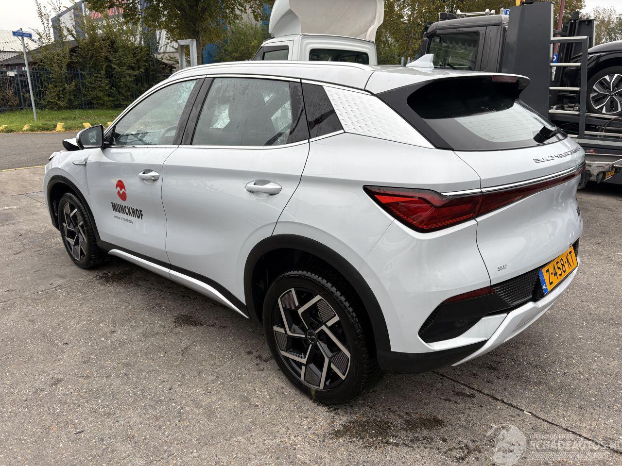 BYD Atto 3 60 kWh 150KW Comfort Pano Clima Navi NAP