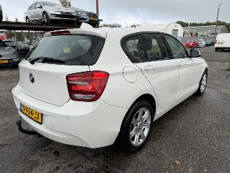 BMW 1-serie 114I 75KW High Executive Navi Airco 5-Drs picture 3