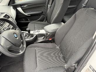 BMW 1-serie 114I 75KW High Executive Navi Airco 5-Drs picture 7