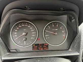 BMW 1-serie 114I 75KW High Executive Navi Airco 5-Drs picture 13