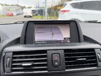 BMW 1-serie 114I 75KW High Executive Navi Airco 5-Drs picture 9