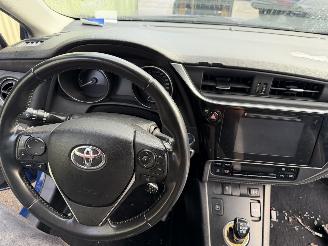 Toyota Auris Touring Sports 1.8 Hybrid 73KW Clima Navi Camera Led Xenon Aspiration NAP picture 12