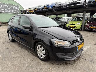Vaurioauto  passenger cars Volkswagen Polo 1.2-12V 51KW Airco 5-Deurs NAP 2010/7