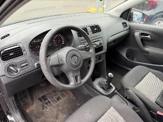 Volkswagen Polo 1.2-12V 51KW Airco 5-Deurs NAP picture 6