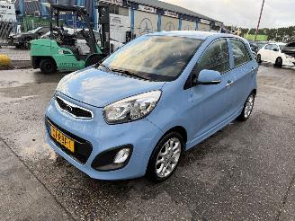 Voiture accidenté Kia Picanto 1.0 CVVT 51KW Comfort Pack Clima Keyless Led 5-Drs NAP 2011/4