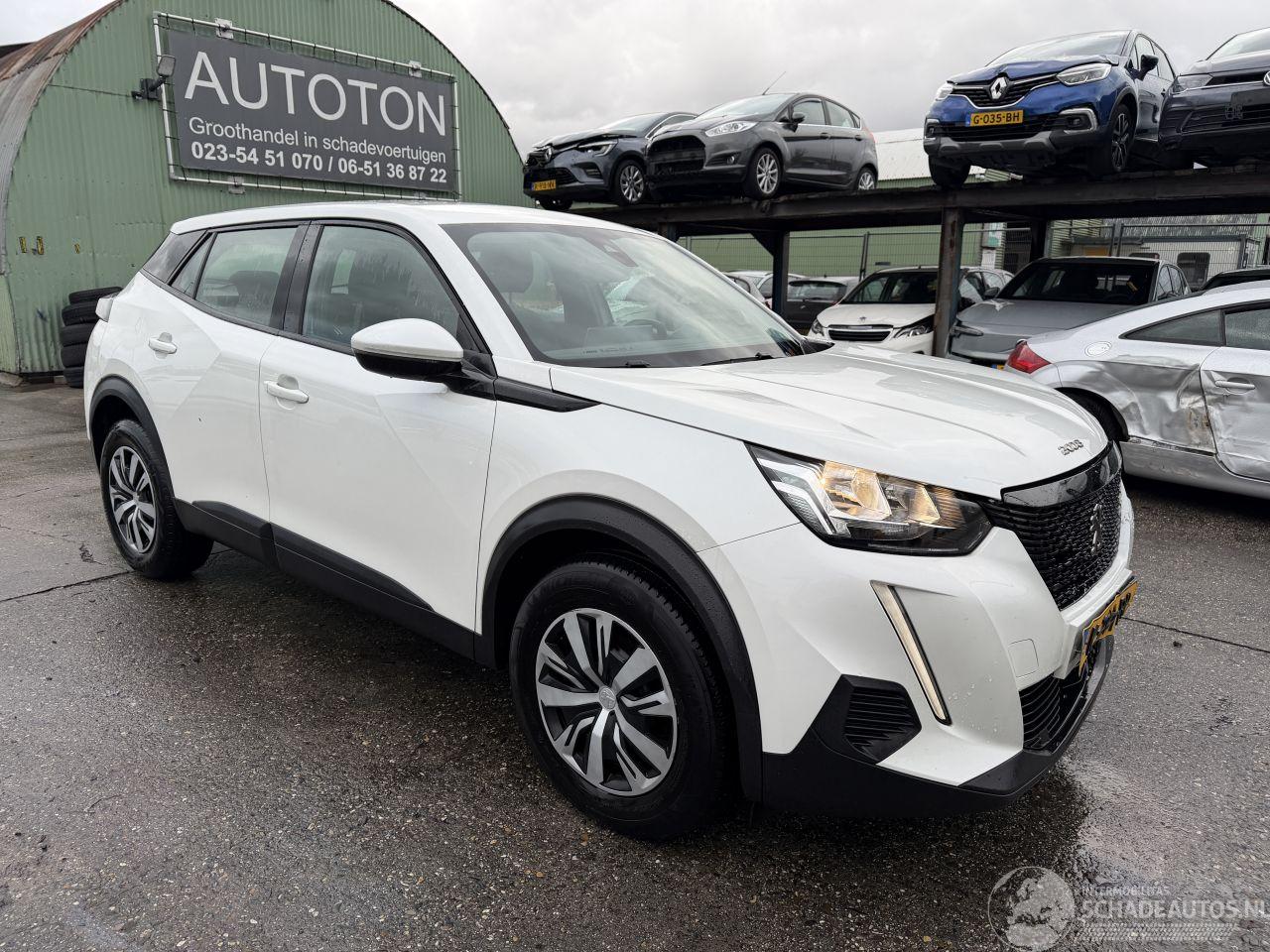 Peugeot 2008 1.2 75KW Clima Navi Led 360 view Active NAP