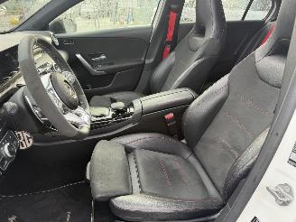 Mercedes A-klasse A35 AMG 225KW Autom Clima Navi Pano Sfeerverlichting 4Matic Premium Plus picture 8