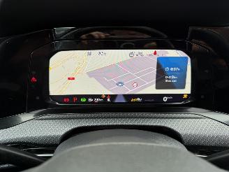 Volkswagen Golf 2.0 R TSI 320PK Pano Clima Navi 4Motion Led Xenon Camera picture 14