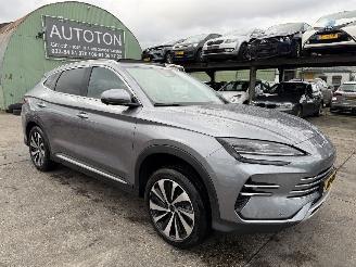 Schadeauto BYD Seal U 1.5 DM-I FWD Comfort Plug-In Hybrid Clima Navi Pano HUD 2025/4