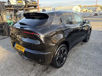 Vaurioauto  passenger cars Alfa Romeo Junior Elettrica 54 kWh 115KW Clima Navi Camera DNA NAP 2024/12