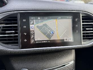 Peugeot 308 1.6 92KW Clima Navi Led Pano Premiere picture 11