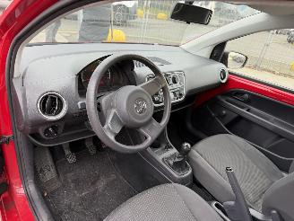 Volkswagen Up! 1.0 44KW Airco NAP picture 7