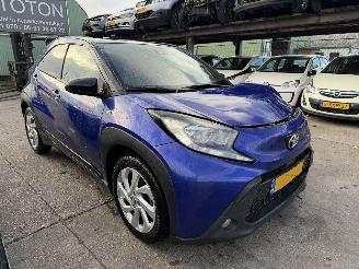 Damaged car Toyota Aygo X 1.0 53KW Clima Camera Led MT Play 2022/10