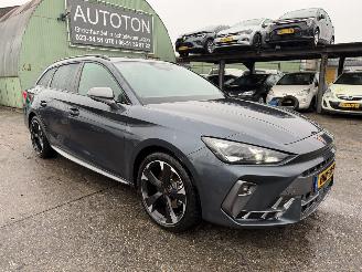 krockskadad bil auto Cupra Formentor 1.5 TSI 110KW DSG e-Hybrid Clima Navi Led Xenon Sportstourer NAP 2025/4