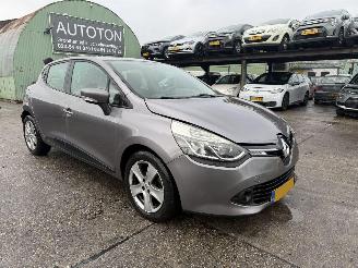  Renault Clio 1.2 88KW Automaat Navi Clima Expression NAP 2015/4