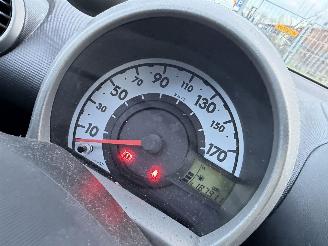 Peugeot 107 1.0 50KW Airco Led Active 5-Drs NAP picture 10