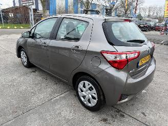 Toyota Yaris 1.5 VVT-I 82KW Navi Clima Aspiration 5-Drs NAP picture 4