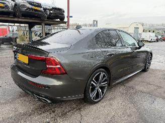 Auto incidentate Volvo S-60 2.0 T6 Recharge 253PK Autom. Pano Clima Navi AWD R-Design NAP 2020/11