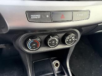 Mitsubishi Lancer 1.5 80KW Clima Navi Sportback Edition One NAP picture 10