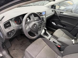 Volkswagen Golf 1.6 TDI 81KW DSG Navi Clima Comfortline picture 8