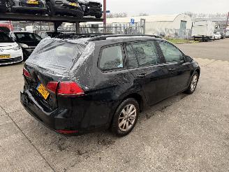 Volkswagen Golf 1.6 TDI 81KW DSG Navi Clima Comfortline picture 5