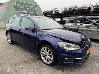 uszkodzony samochody osobowe Volkswagen Golf 1.6 TDI 85KW DSG Clima Navi Camera Virtual Dash NAP 2018/1