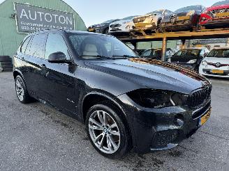 uszkodzony samochody osobowe BMW X5 40e xDrive 180KW Autom. iPerformance Pano Clima Navi Hud M Sport Edition 2018/10