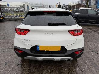 Kia Stonic 1.0 T-GDI 74KW MHEV Clima Navi Led Camera DynamicPlusLine NAP picture 3