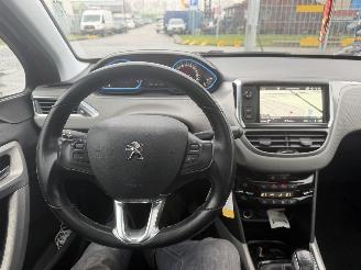Peugeot 2008 1.2 81KW Clima Navi Pano Led Allure NAP picture 9