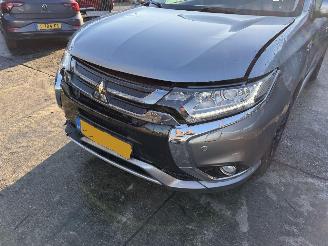 Mitsubishi Outlander 2.0 PHEV 89KW Executive Edition Clima Navi Led NAP picture 14