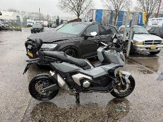 uszkodzony motocykle Honda Overige 750 X-ADV 43KW Nardo Gray 2022/3