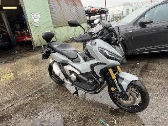 Honda Overige 750 X-ADV 43KW Nardo Gray picture 3