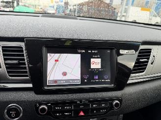 Kia e-Niro 64 kWh 150KW Autom. Clima Navi Led Xenon ExecutiveLine picture 9