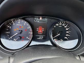 Nissan Qashqai 1.2 85KW Pano Clima Navi Premier Edition Led 360view picture 11