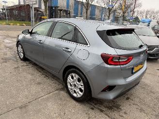 Kia Ceed 1.0 T-GDI 88KW Clima Navi Led Camera DynamicLine picture 4