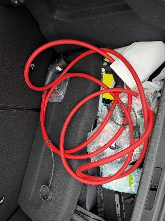 Peugeot e-208 50 kWh 100KW Autom. Clima Navi Led Active Pack NAP picture 18