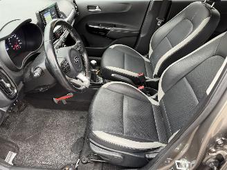 Kia Picanto 1.0 CVVT 49KW Clima Navi Camera Led Xenon Design Edition NAP picture 7