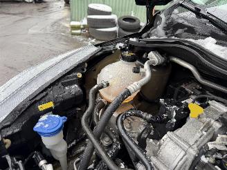 Ford Fiesta 1.0 Ecoboost 92KW Hybrid Titanium X Led Clima Navi NAP picture 13