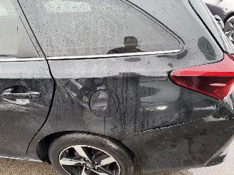 Toyota Auris Touring Sports 1.8 Hybrid 73KW Pano Clima Navi Executive picture 9