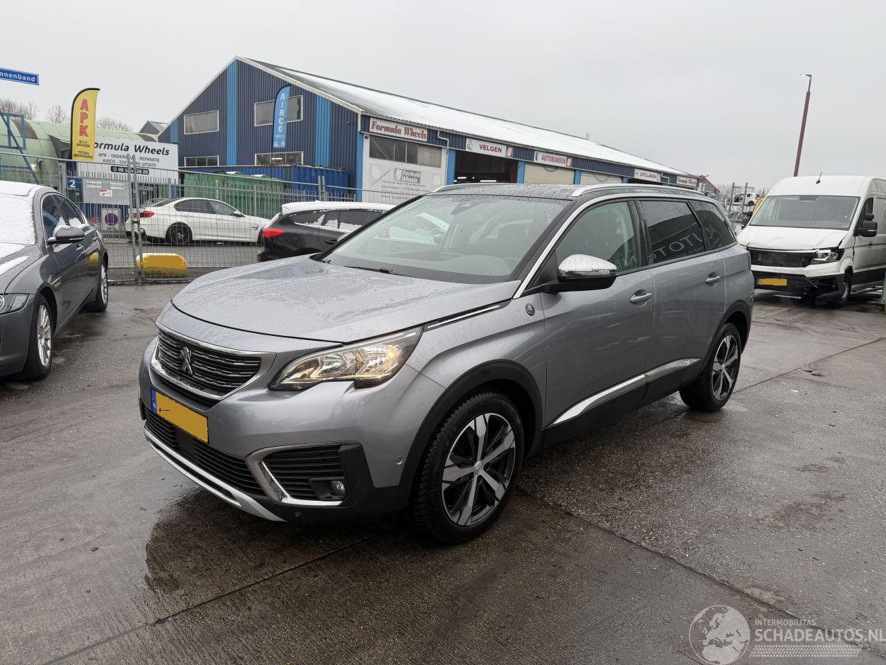 Peugeot 5008 1.2 96KW Autom. Clima Navi Led Camera Allure 7-Pers