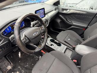 Ford Focus 1.0 Ecoboost  Autom. Pano 114KW Hybrid Clima Navi Camera ST-Line X Business NAP picture 6