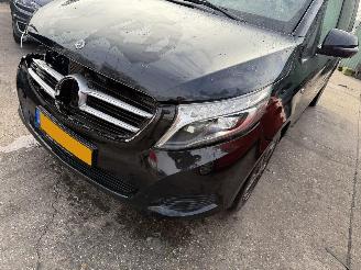 Mercedes V-klasse 250D 140KW Autom. 8-Pers Extra Lang Avantgarde 2x Schuifdeur Edition Clima Navi Led picture 17